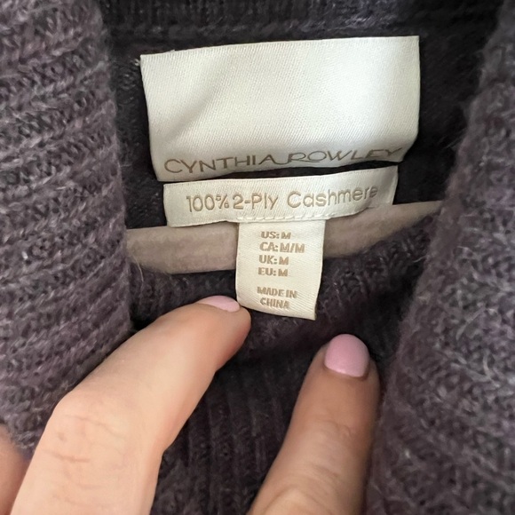 Cynthia Rowley Dusty purple Cowl Neck 100% Cashmere Oversized Sweater Medium - Picture 3 of 4